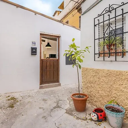 شقة La Casa De Marta En Albayzin Con Piscina غرناطة