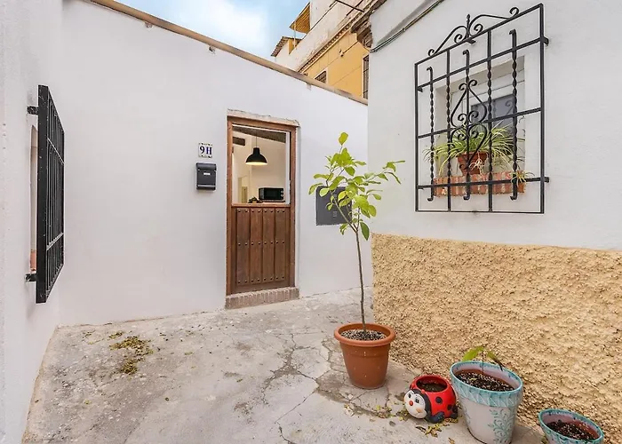 شقة La Casa De Marta En Albayzin Con Piscina غرناطة